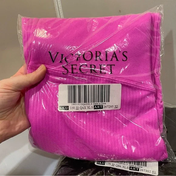 NWT Lot 2 Victorias Secret XL Full Length High Waist Ribbed Seamless Leggings!! - Picture 3 of 7